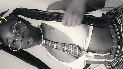 OnlyFansのヘッダー画像 aaafricaaa