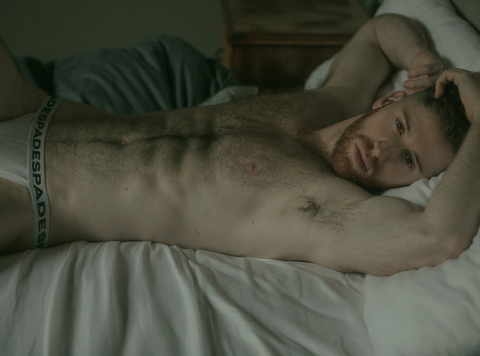 오직 팬들만 볼 수 있는 agusginger의 헤더 사진