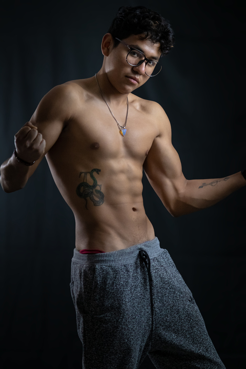 OnlyFans Header Bild alanruiz2.1