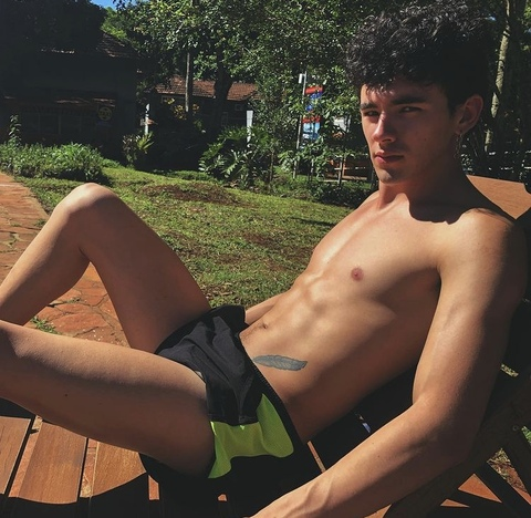 Imagen de encabezado de OnlyFans de alexnuds