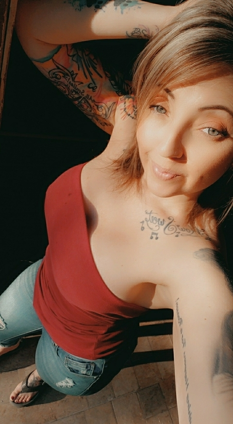 Immagine dell'intestazione OnlyFans allsmilessuga