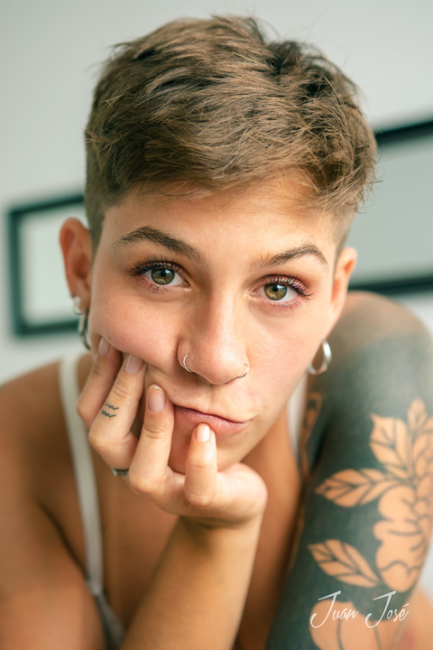 오직 팬들만 볼 수 있는 alphaze의 헤더 사진