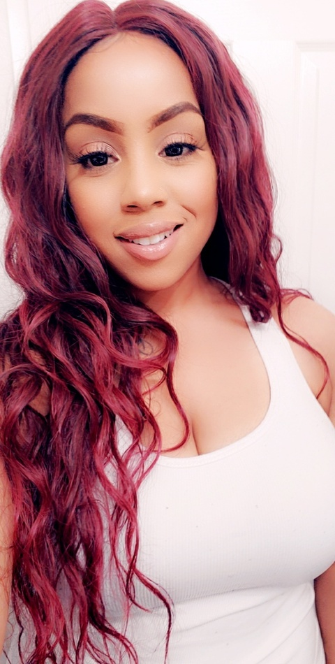 Картинка шапки OnlyFans arixoxo