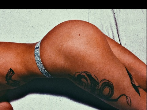 Image d'en-tête OnlyFans arteleuna