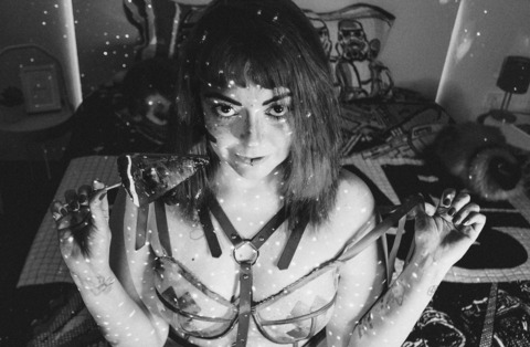 오직 팬들만 볼 수 있는 asmrcandygirl의 헤더 사진