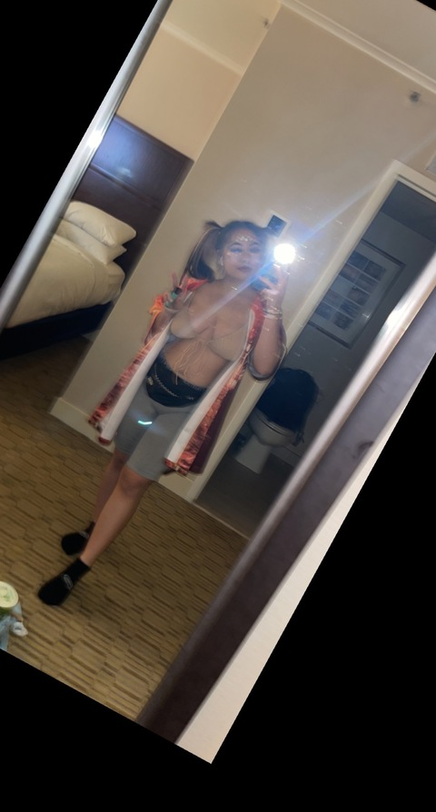 OnlyFans header picture avngbbyy