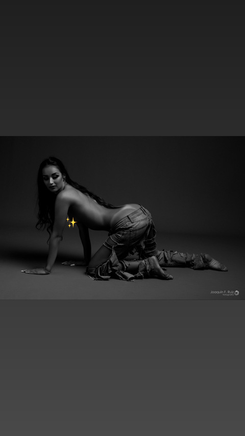 Foto de cabeçalho do OnlyFans azahara_model