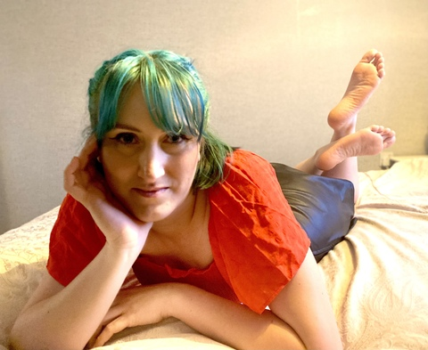 Obraz w nagłówku OnlyFans barefootfantasy9