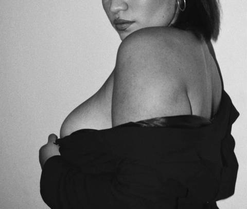 OnlyFans Header Bild bbhoe