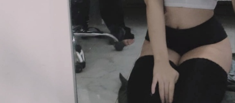 Gambar header OnlyFans bbtrizze