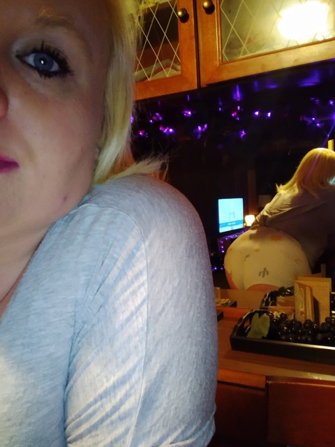 OnlyFansのヘッダー画像 bbwbarbie419