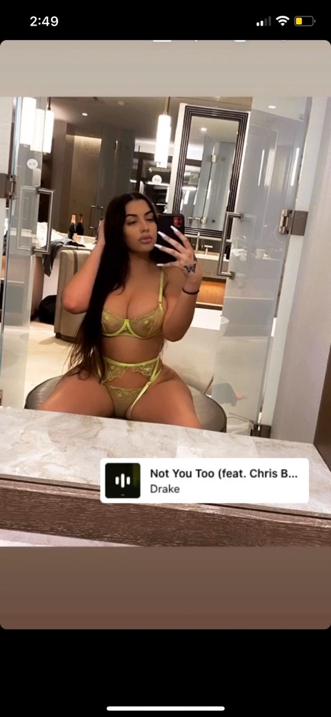 Obraz w nagłówku OnlyFans belabandsss3