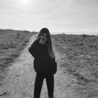 Gambar profil OnlyFans bertirukii