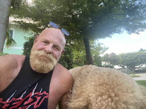 Gambar header OnlyFans bigdewitte