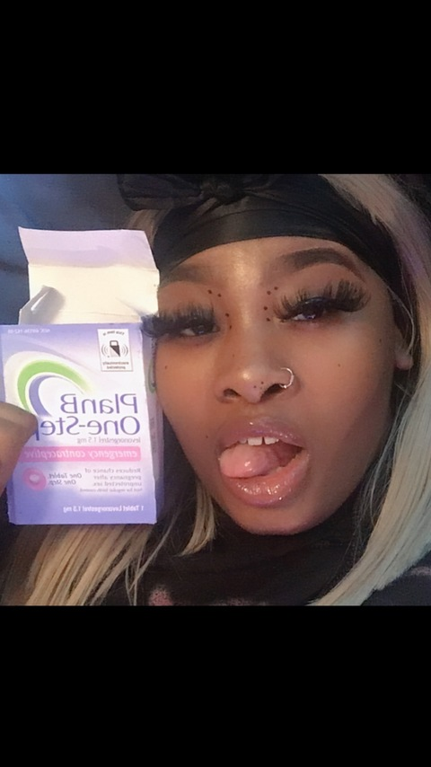 오직 팬들만 볼 수 있는 bigfatshawty의 헤더 사진