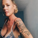 Профилна снимка на OnlyFans за breastmom