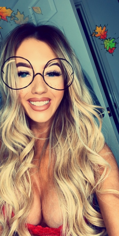 Снимка на заглавието на OnlyFans brmxx