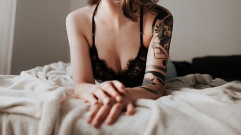 Image d'en-tête OnlyFans brubu