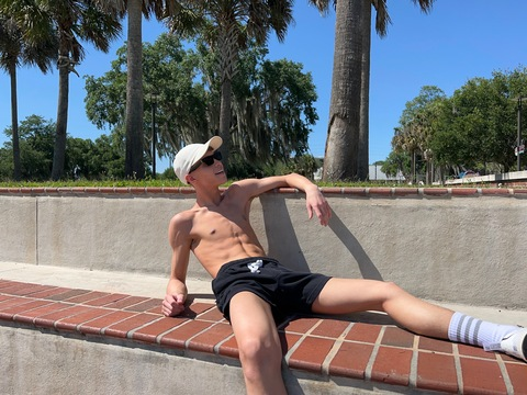 Obraz w nagłówku OnlyFans brycelongx