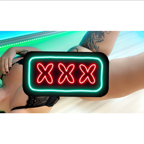 오직 팬들만 볼 수 있는 bundahgurl1996의 헤더 사진