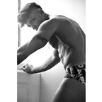 ओन्लीफैंस प्रोफ़ाइल तस्वीर captainflex