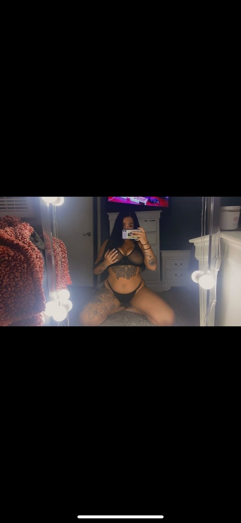 Gambar header OnlyFans caseymaex