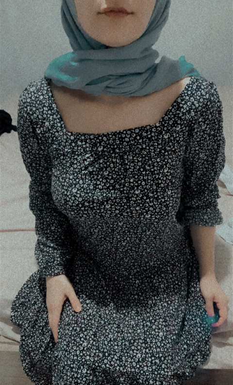 오직 팬들만 볼 수 있는 celinecinnamon2의 헤더 사진