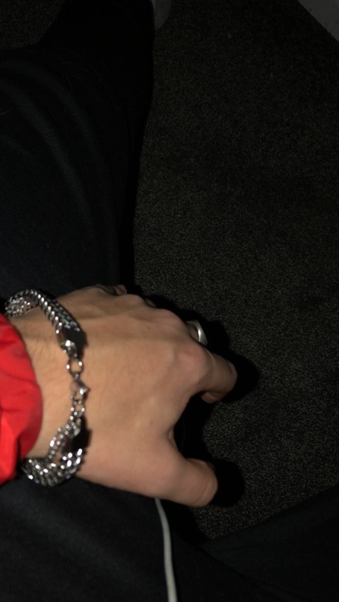 Image d'en-tête OnlyFans charliewotton18