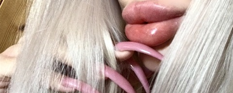 오직 팬들만 볼 수 있는 charlotteventura의 헤더 사진