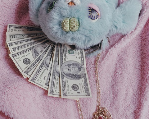 오직 팬들만 볼 수 있는 cherryliani의 헤더 사진