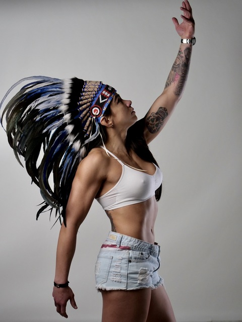 OnlyFansのヘッダー画像 claudiagadelha