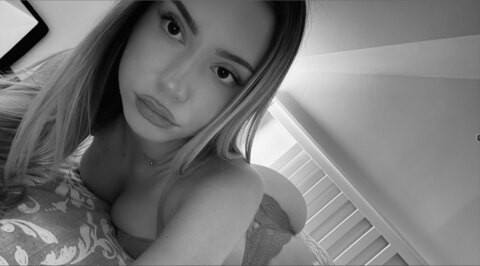 Immagine dell'intestazione OnlyFans clemence.agr