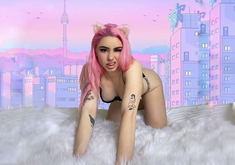 Картинка шапки OnlyFans courtneyheart1