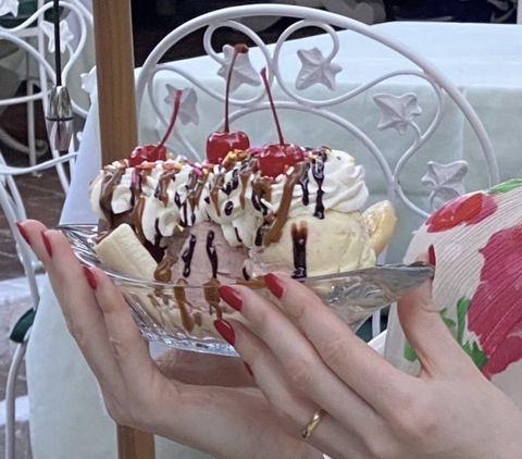 오직 팬들만 볼 수 있는 cowpics의 헤더 사진