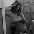 ओन्लीफैंस प्रोफ़ाइल तस्वीर crystal