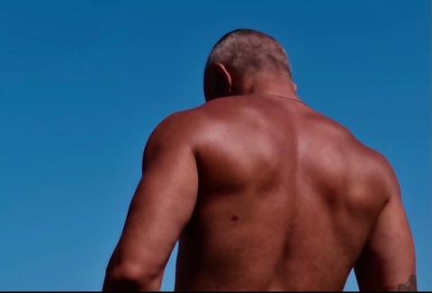 Image d'en-tête OnlyFans cumtodaddy9