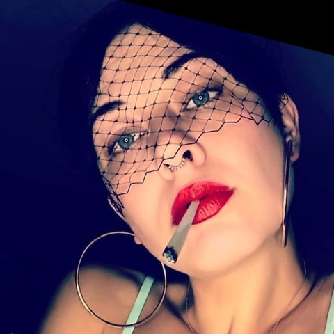 OnlyFans Header Bild cutefacetiniwaist