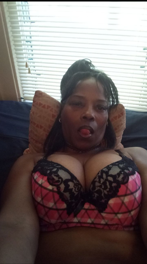 Снимка на заглавието на OnlyFans cutiepiemsmela