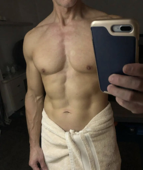 Immagine dell'intestazione OnlyFans dadisdom