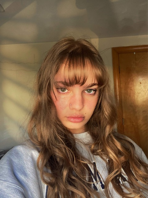 Картинка шапки OnlyFans daisydrew