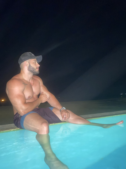 Obraz w nagłówku OnlyFans davidzuluaga77