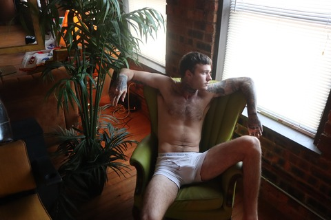 OnlyFansのヘッダー画像 drewgunby