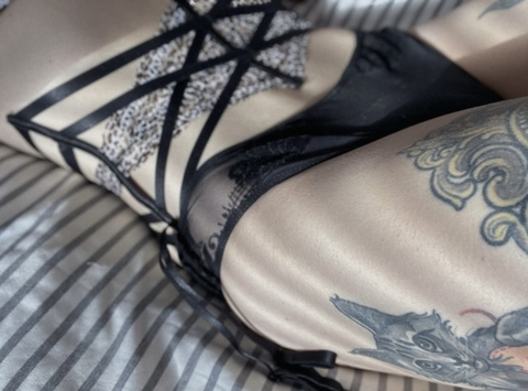 Foto de cabeçalho do OnlyFans effyfree