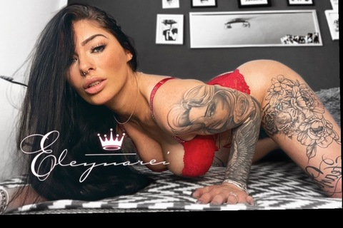 OnlyFansのヘッダー画像 eleynarei_hot