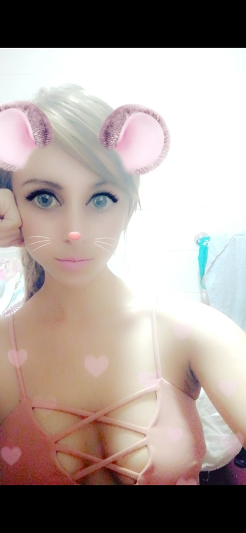 Obraz w nagłówku OnlyFans elle.triple.x