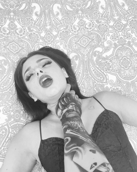 Снимка на заглавието на OnlyFans ellyandnick