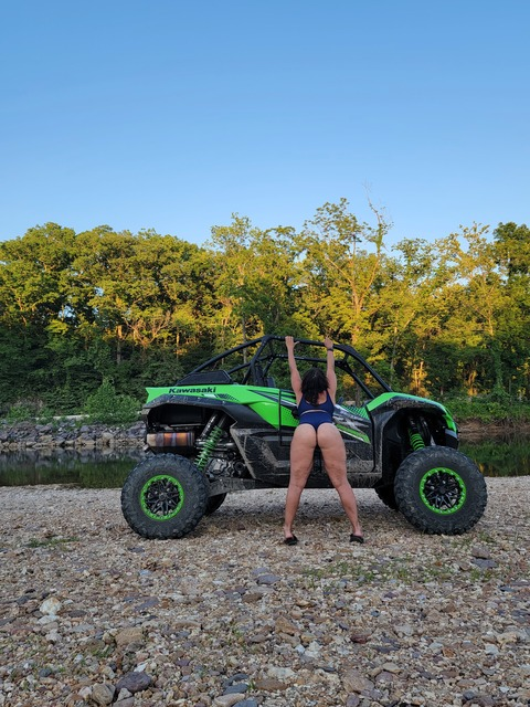 Gambar header OnlyFans emgaudy3333