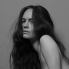 ओन्लीफैंस प्रोफ़ाइल तस्वीर emma.tinerri