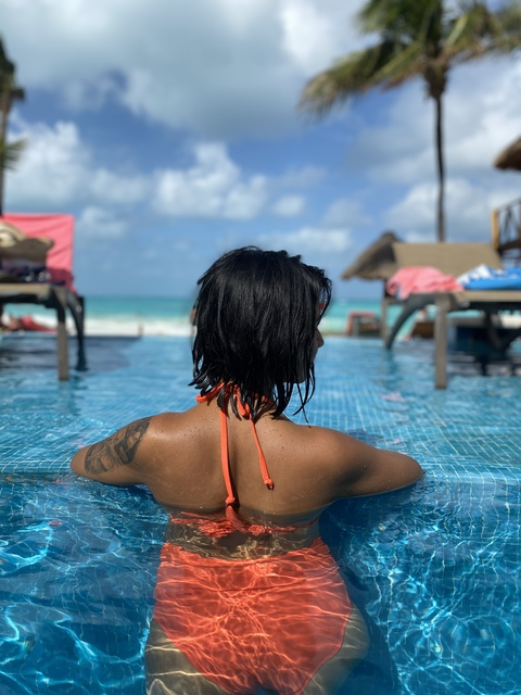 OnlyFans Header Bild emmayouthl