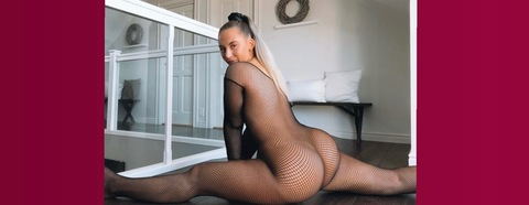 OnlyFans Header Bild emmijosse